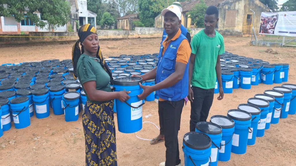 AMUE, FHI e UNICEF iniciam distribuição de 7.000 kits de higiene no Distrito de Memba